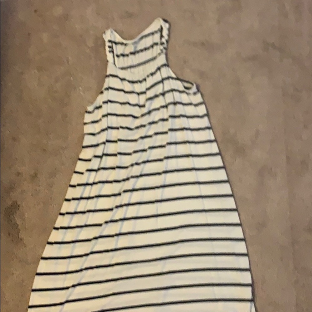 Liz Lange striped maternity shift dress